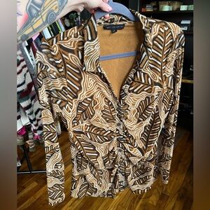 Jane and Delancey Brown Leaf Patterned Ruched Button Down Womens Top